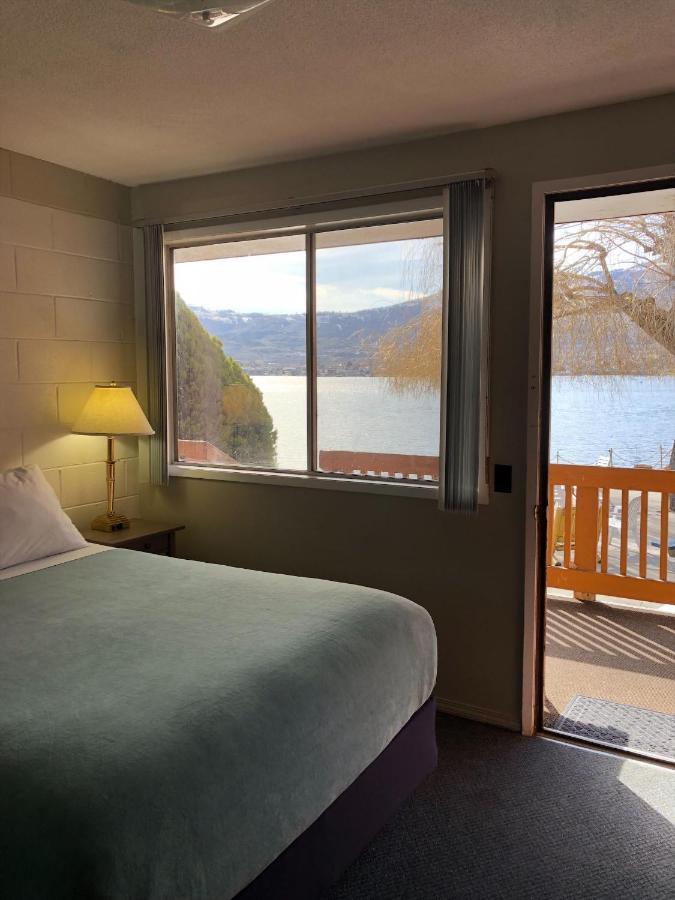 Sun Beach Motel Osoyoos Esterno foto